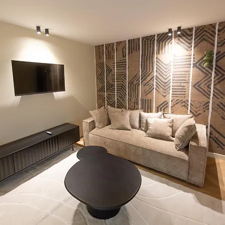 Basfroi Cosy 2 Apartment