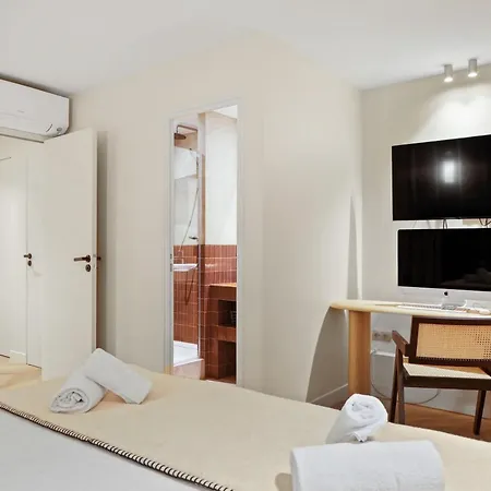 Basfroi Cosy 2 Apartment
